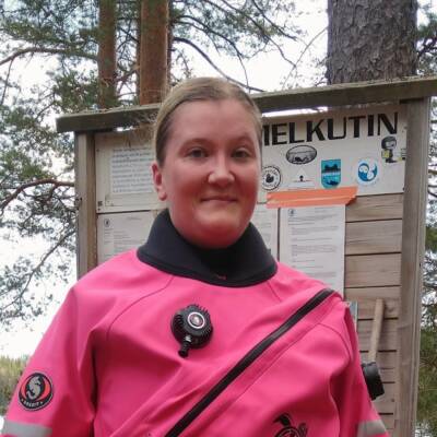 Lotta Mäkinen